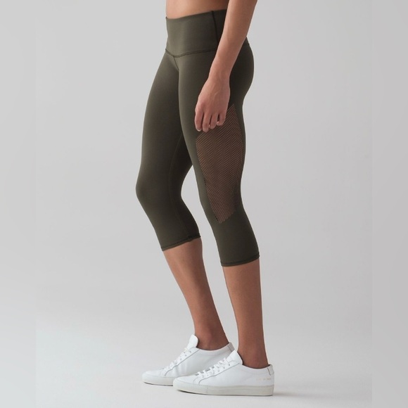 Lululemon Reveal Crop Mid Rise Mesh Detail Leggings 15" / Dark Olive Sz S - Picture 1 of 11